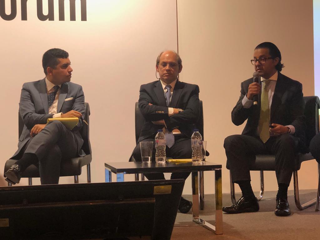 SETRIColombia's tweet photo. Panel con le ministró de vivienda Jonathan Malagon #setripresente https://t.co/pR9ggx2ioq