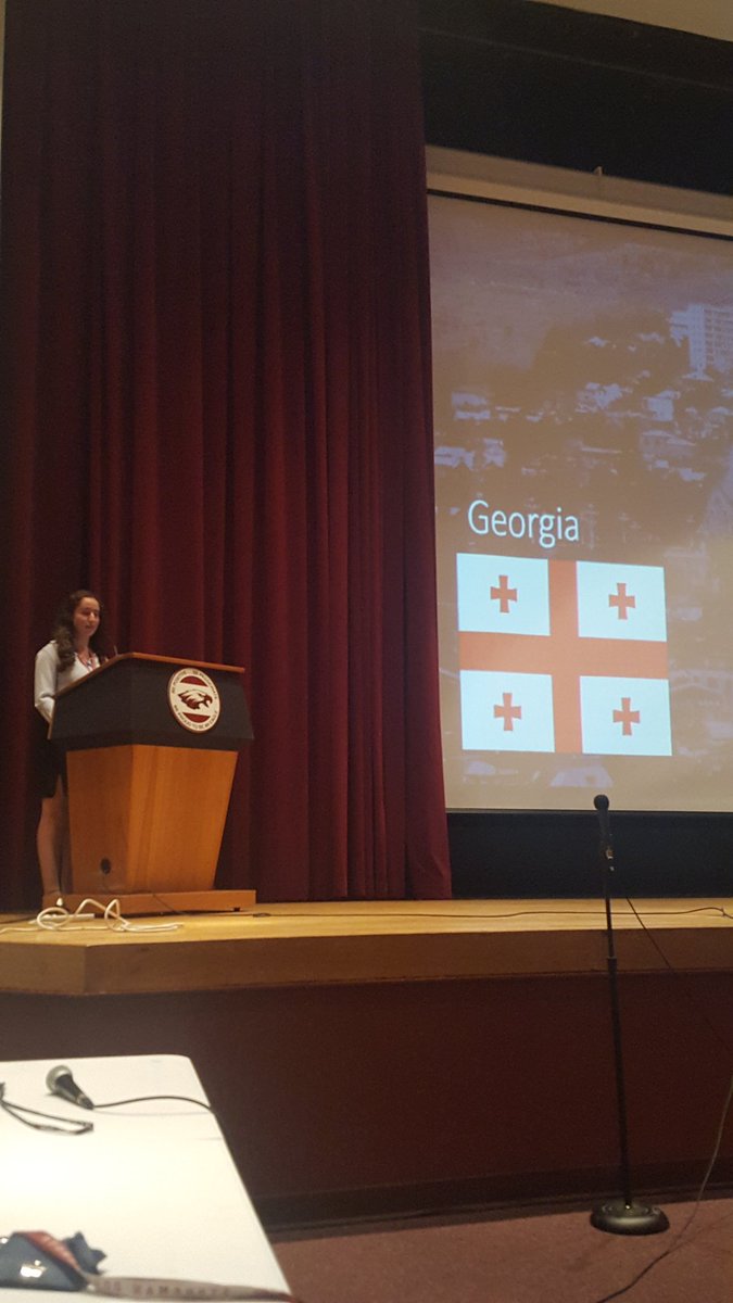 lhwebster's tweet photo. Great job Florence! #MSDSharkTank @MSD_DECA https://t.co/doU6on3ZmU