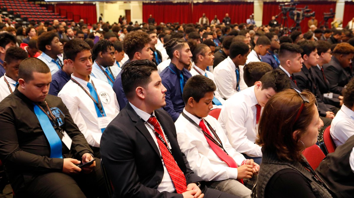 lohud's tweet photo. Yonkers My Brother's Keeper program among 10 recognized by Obama Foundation https://t.co/sIxFJOHxhH https://t.co/9Ih84v8kbn