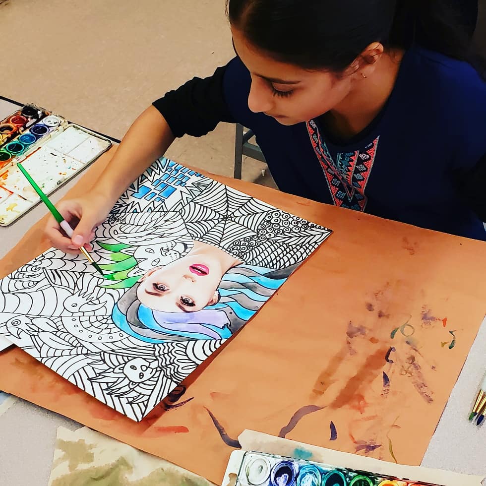 MrsStanleyArt's tweet photo. Ther are gonna be awesome! 6th grade Gustav Klimt inspired patterned paintings. Just have to add the metallic accents! Can't wait till they're done! #gustavklimtinspired #patternedart #6thgradeart #nccsdesign #LOlionart https://t.co/BIS6ROdcM9