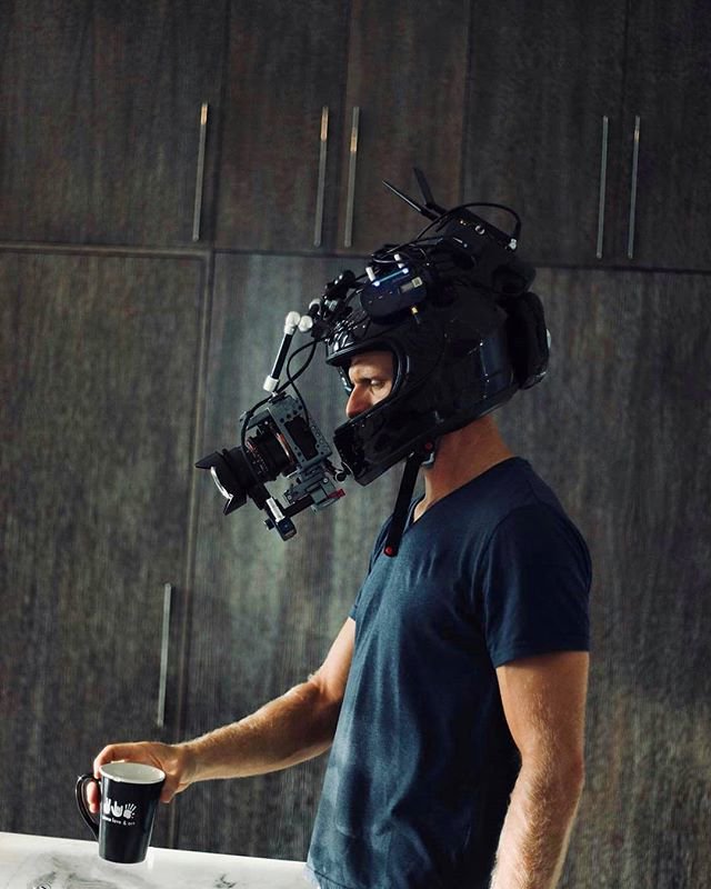 redrockmicro's tweet photo. #SpotTheRock: @spectruminnovations with a killer POV build🎥🏍️ featuring a #microRemote Follow Focus equipped Sony A7s pulling Rokinon DS primes on a helmet cam! 📸: @logien__ 
https://t.co/M3QcCcJcyr https://t.co/2uGgKSACQU