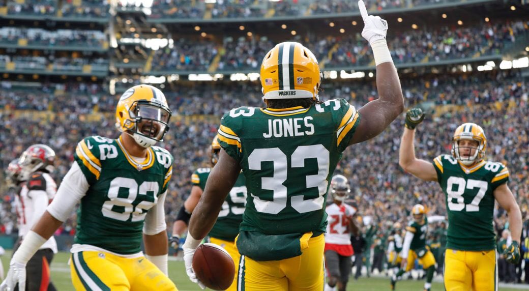 BetFederationUS's tweet photo. A repeat of Aaron Jones' display in the win over Miami would be a big help too. #nfl #tips #TNF https://t.co/pXmq9lqW3o