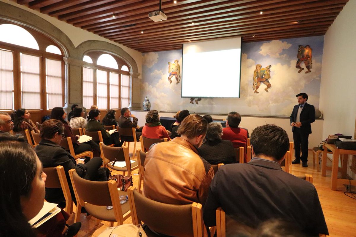 AMEXCID's tweet photo. #AMEXCIDComparte
Se lleva a cabo la clausura de la Iniciativa para el Fortalecimiento de las Organizaciones de la Sociedad Civil #IFOSC, los esfuerzos de la #IFOSC tienen como objetivo fortalecer la consecución del #ODS16, Paz, justicia e instituciones fuertes de la #Agenda2030 https://t.co/Vebfc125IJ