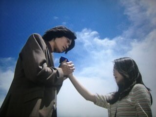 precious_miro's tweet photo. どれだけ離れ 顔が見えなくても
互いに忘れないのは
必要とし 必要とされていること。
それがすべて。
他には何もない
#Love
#Calling
#Glass_Mask
#Let_it_go
#今日は実家帰省
#お花がしおれないように
#この想いは星の海へ
#実は夢で会えたのです
#リアルLOVEマシーンを作る人がいます https://t.co/V87RKzblE1