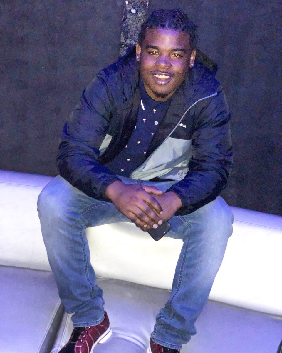 They Say I’m Astonishing ❣️ This Ain’t For No Complements🤫 I’m Accomplishing My Goals🤞🏾🖤