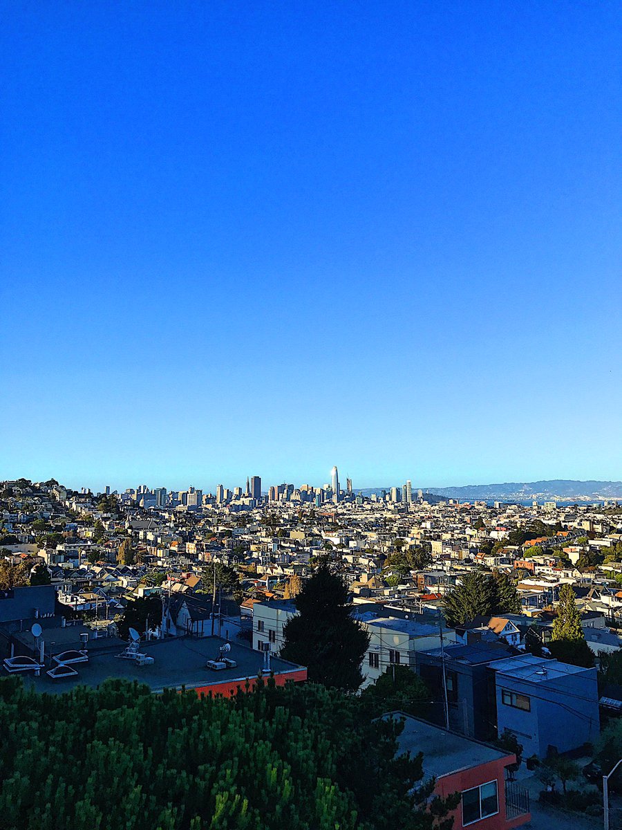 RGarr's tweet image. San Francisco hidden by an Air Quality Index of 235 due to smoke from #CampFire #CaliforniaWildFires