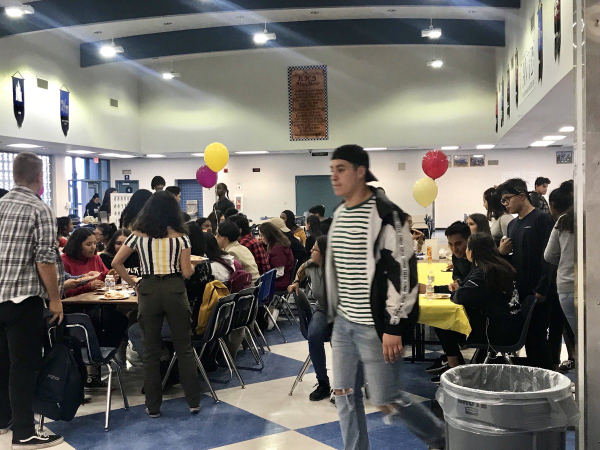 rialtohsknights's tweet photo. Thank you again to all the club members who came out for our “Clubsgiving” luncheon today. We appreciate all you do for our school!
🧡💛🧡💛 #knightpride 💛🧡💛🧡 https://t.co/pl9OyjkuWo