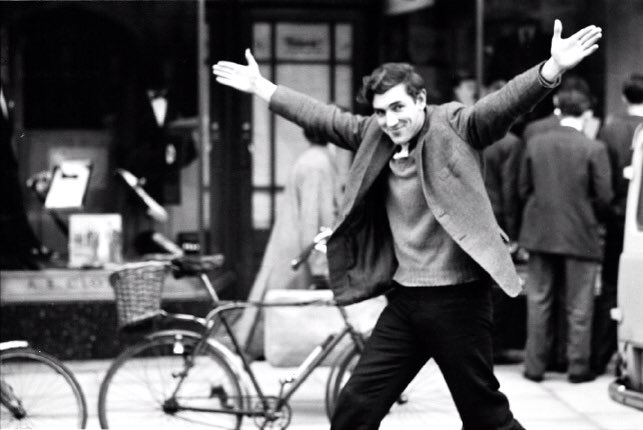 When the coach was thinking who to select, Johnny would make himself as big as possible and shout pick me! for <a href="/Harlequins/">Harlequins 🃏</a> #ff #COYQ <a href="/QuinsFOTS/">Friends Of The Stoop #COYQ 🃏</a> <a href="/QuinsFam/">Quins Rugby Family</a> <a href="/Quinssupporters/">Come on you Quins 🏉</a>