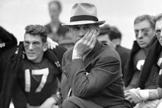 readjack's tweet photo. The last man on my 2019 @ProFootballHOF ballot is one of football's greatest innovators and one of the fathers of the modern offense: Clark Shaugnessy
h/t to @NFL_DougFarrar for the discussion this morning on all things #TFormation
@WCGridiron: https://t.co/GD1wpOHsap https://t.co/iNF0Wk5IoT
