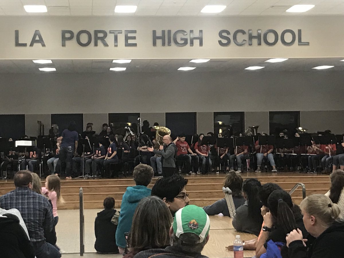 lpisd's tweet photo. #Dinner and a #concert for a good cause. Come dine with us. We’re here til’ 8 at La Porte HS. #bulldogband #lomaxband #lpjhband #LPproud #spaghetti https://t.co/l1V0ba8BVb