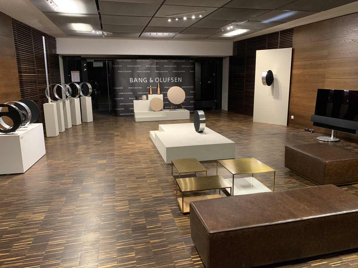 Jesteśmy gotowi zaprezentować wam nowy BeoSound Edge w ten weekend na AVShow. Zapraszamy na <a href="/PGENarodowy/">PGE Narodowy</a> <a href="/BangOlufsen/">Bang & Olufsen</a>   #BangOlufsen #BeoSoundEdge
