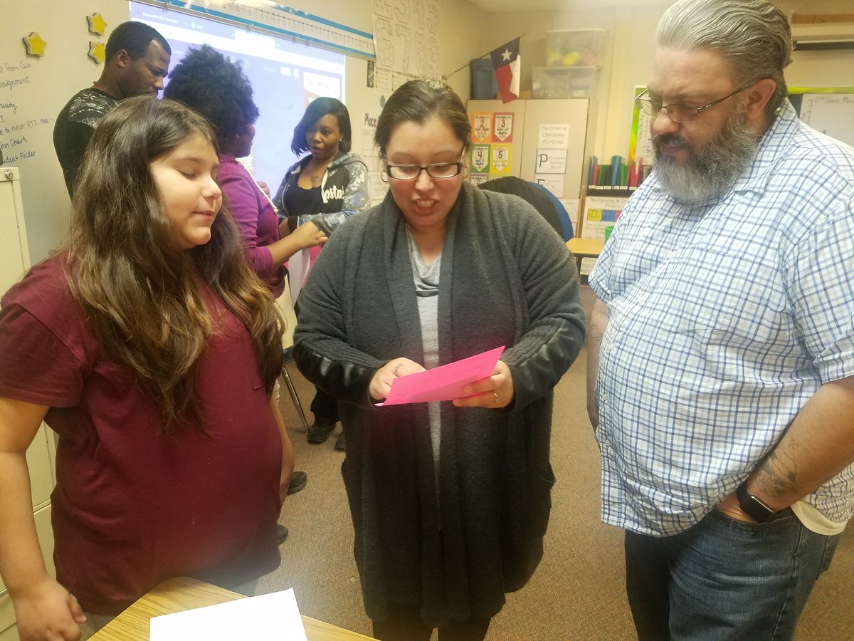 DvilleFACE's tweet image. #MathMeetsScience + @Hardin_Intermed=Family Fun and Future Success Stories!