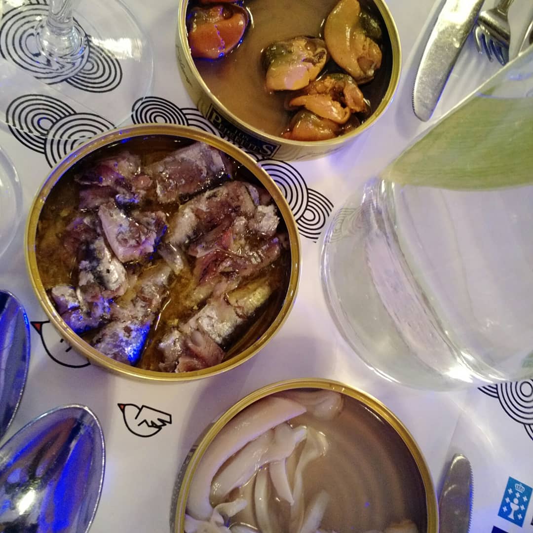 LaRotativaDig's tweet photo. Degustación #ObradoiroDeSabores en el #ClubEspañol de #BuenosAires 🇪🇸🇦🇷

#XuntaDeGalicia #ShowCooking #gastronomia #MacPress #SantiagoDeCompostela #Galicia https://t.co/DJ65n0gceT