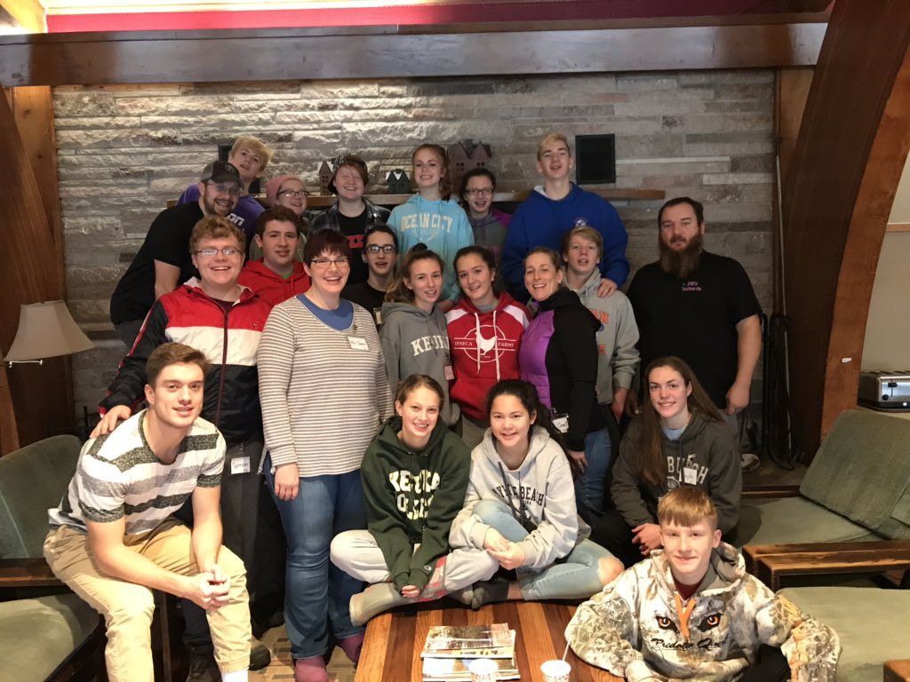 TeacherManCobb's tweet photo. Another Natural Helpers retreat is in the books - so honored to get a chance to spend time with such an awesome group of young people every year! #Naturalhelpers #pyproud #pycsd https://t.co/hmff6oMiy5