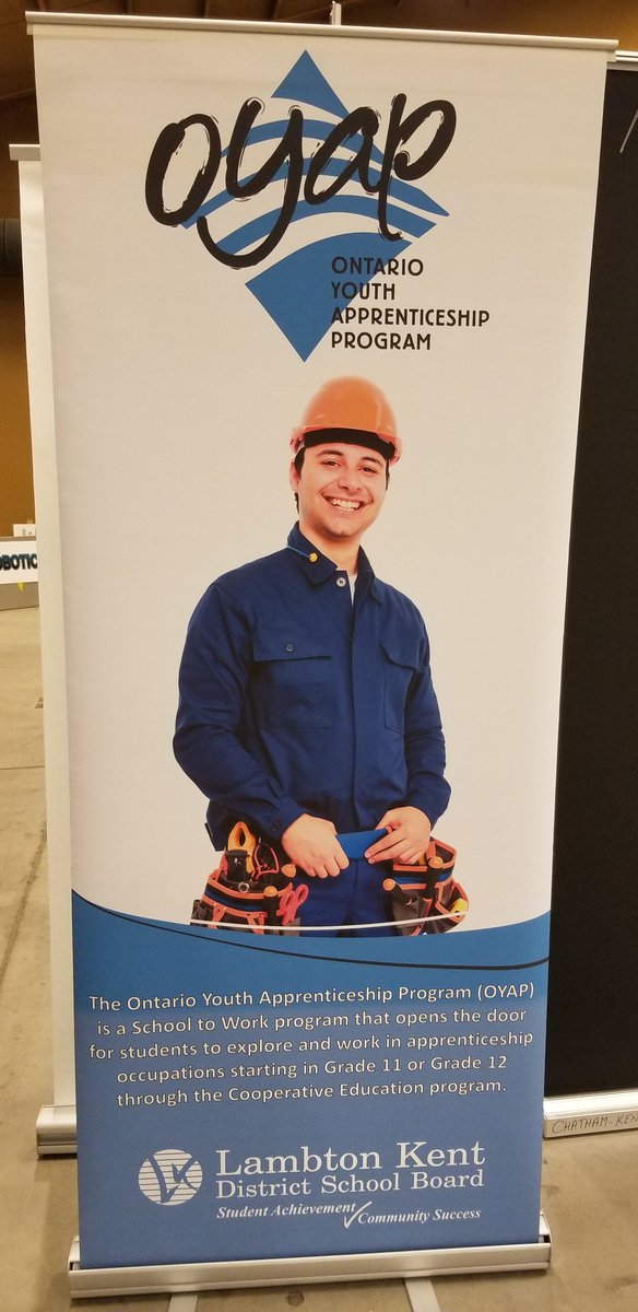 KentDairyEd's tweet photo. Final day of the #experiencetrades18 wrapped up. Organizers should be very proud of the event that was put on! @LKDSB @SCCDSB #chathamkent #trades #Apprenticeship #careers #agriculture #OYAP https://t.co/JtJVXg2J7J
