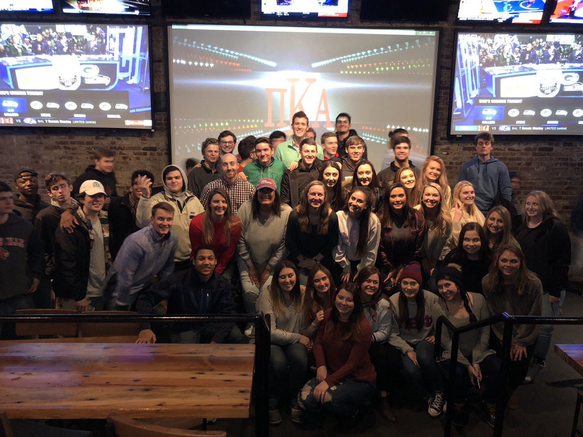 Big shout-out to @SportsAndSocial for hosting our social with the beautiful ladies of @PiPhiUofL