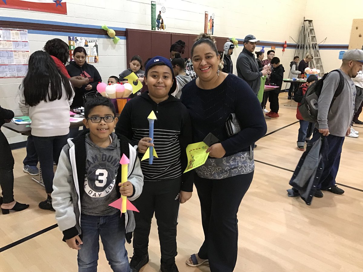 Hardin_Intermed's tweet image. #MathMeetsScience is Rockets Away with “Read, Set, LAUNCH! @DuncanvilleISD #HardinHappy #HardinRocks