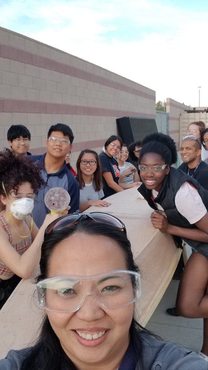EinsteinsGurl2's tweet photo. Atm...Working hard for the #solarcup2019 @ErhsSolarcup 
@JCSDistrict
@eSTEMacademy
@ERHSOfficial 
@CNUSD https://t.co/baLlBQGf6r