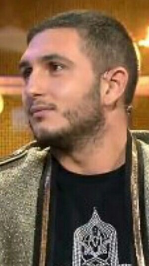 ladelcable's tweet photo. Parecidos razonables #GHVIPGala10 https://t.co/2kRIo4hwXW