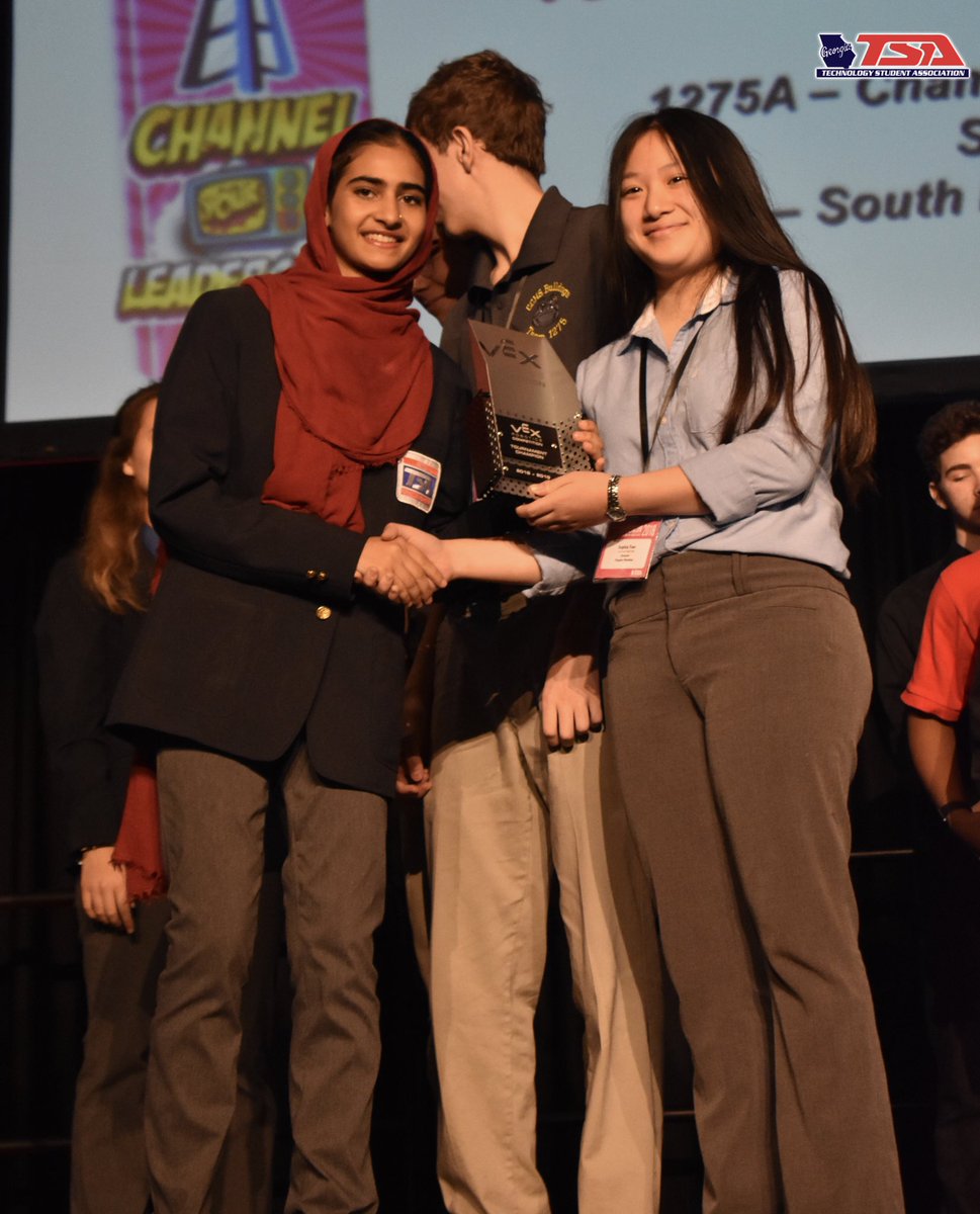 GeorgiaTSA1's tweet photo. Chamblee Charter: VEX Champs ๐ฅ
#LeaderCon2018 #GATSA https://t.co/OneWcZn2uC