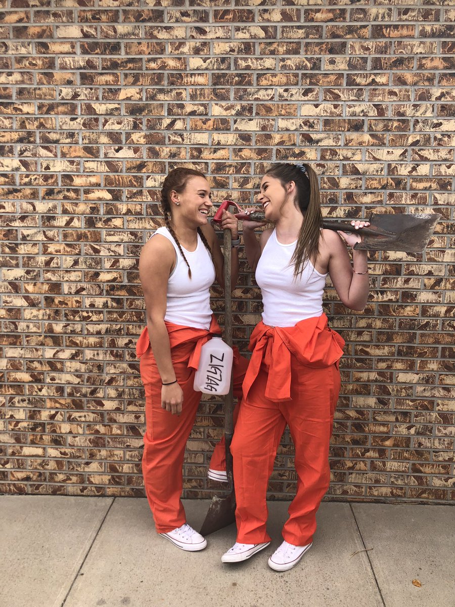 Kali__Weber's tweet photo. wishing the happiest of birthdays to my best friend !!!!! love you kinley jo :) https://t.co/ieLazmrsOm