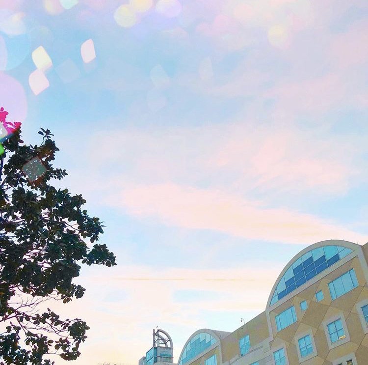 FIDM's tweet photo. #Q4: How are you giving back this season? #FIDMThanks https://t.co/nyK3DGVgcA
