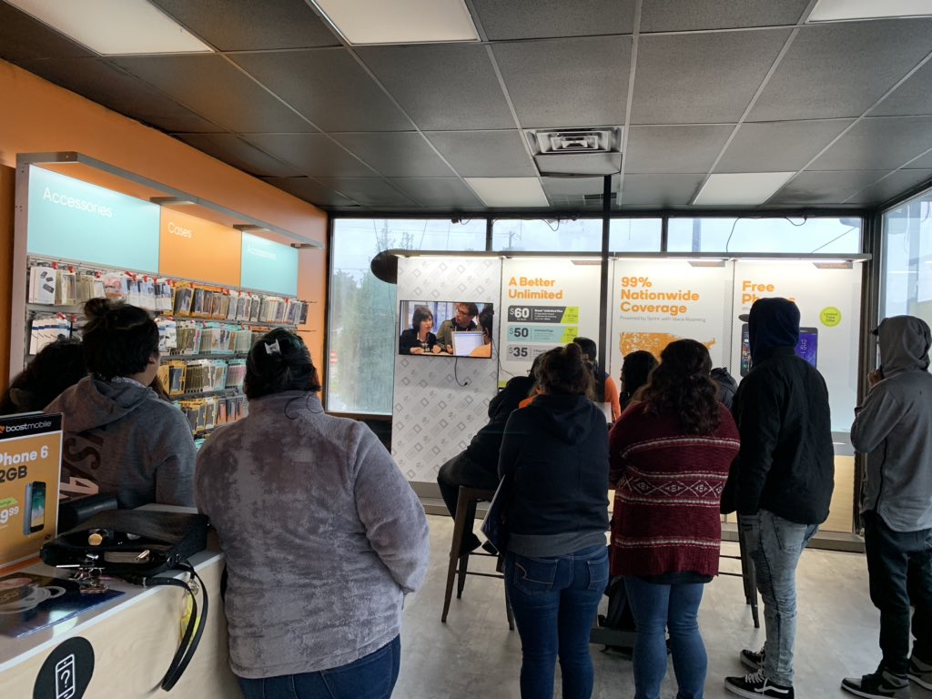 vtruongcao's tweet photo. AM #ThursdayTraining with #252Wireless #Back2Basic #SmartPay #BoostShield #VIPwireless @JayMiglionico @SMcgowan763 @spgjamieb @VIPwireless https://t.co/N72hS6dP5g