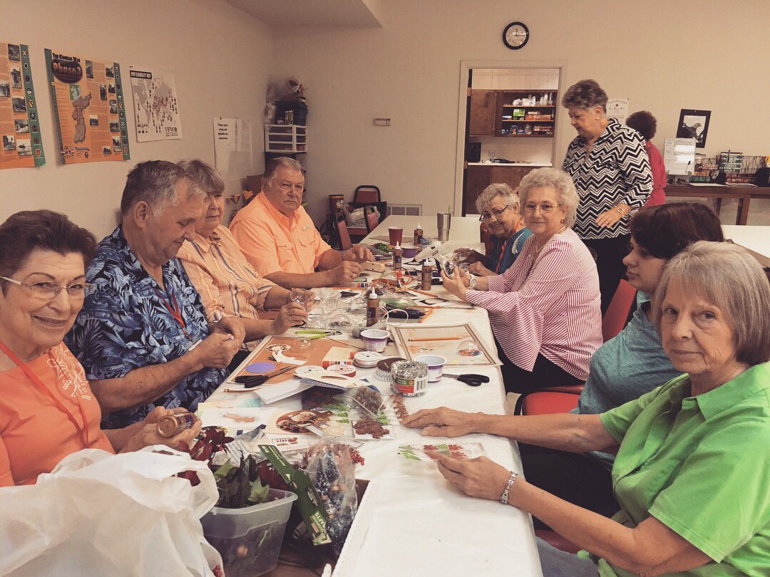 navidadvalleycc's tweet photo. You can catch us getting super crafty at the senior center on Fridays💁🏼‍♀️ 
#seniorcenter #activeseniors #schulenburgtx 
#crafty
#fridayfun 
#navidadvalleycommunityconnections https://t.co/DwcVoJX7gl
