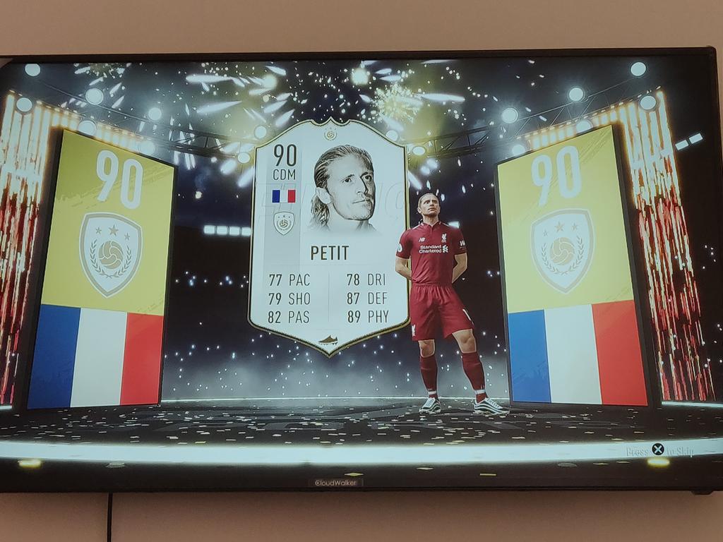 nabsynthe's tweet photo. @RunTheFUTMarket Unreal https://t.co/cgvzjyOh0e