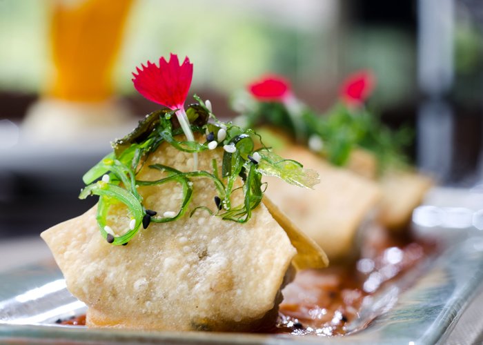 Azahar_Rest's tweet photo. Solo de verlos palpita fuerte mi corazon! 😍 • Dumplings de Camarones • https://t.co/5btWI29QAY