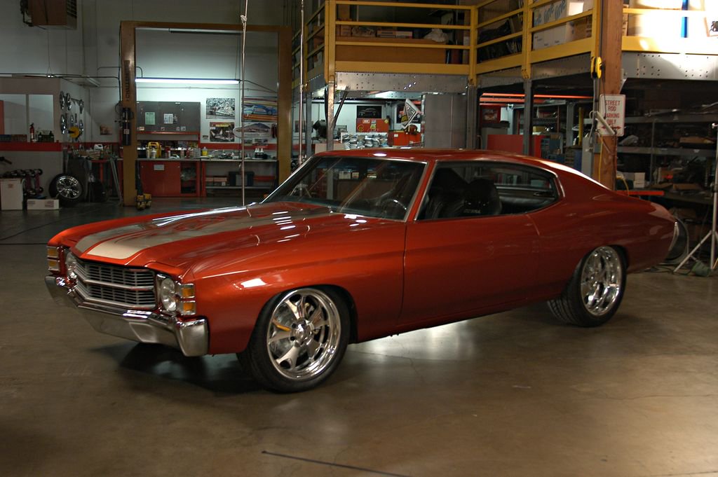 OriginalParts's tweet photo. Die-cast replicas of #OPGIEmployee Jeff Miller's '71 Chevelle featured on the 1st ever episode of Overhaulin' -Saturday is the 15 year anniversary of the episode. See Jeff's ride at the #HotRod Anniversary this Sat!
More details on event in link: https://t.co/rqyOYDm4l1 https://t.co/V95GIabikc