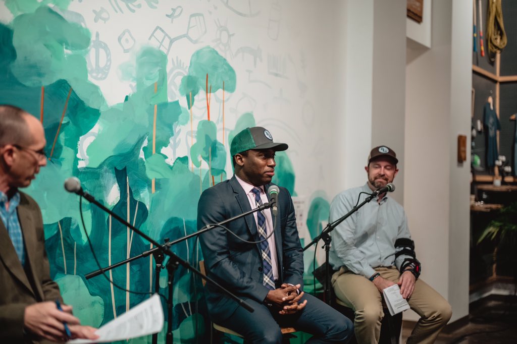 vasenbrewing's tweet photo. What a privilege to have our friends from @RichmondOutside and @riversiderva host a live recording of Views from the Brewhouse in our taproom last night. And a big cheers to @LevarStoney &amp; @rvaparksandrec for sharing their thoughts on RVA’s rad outdoor scene. #rva #rvabeer https://t.co/GgQwUENcAF