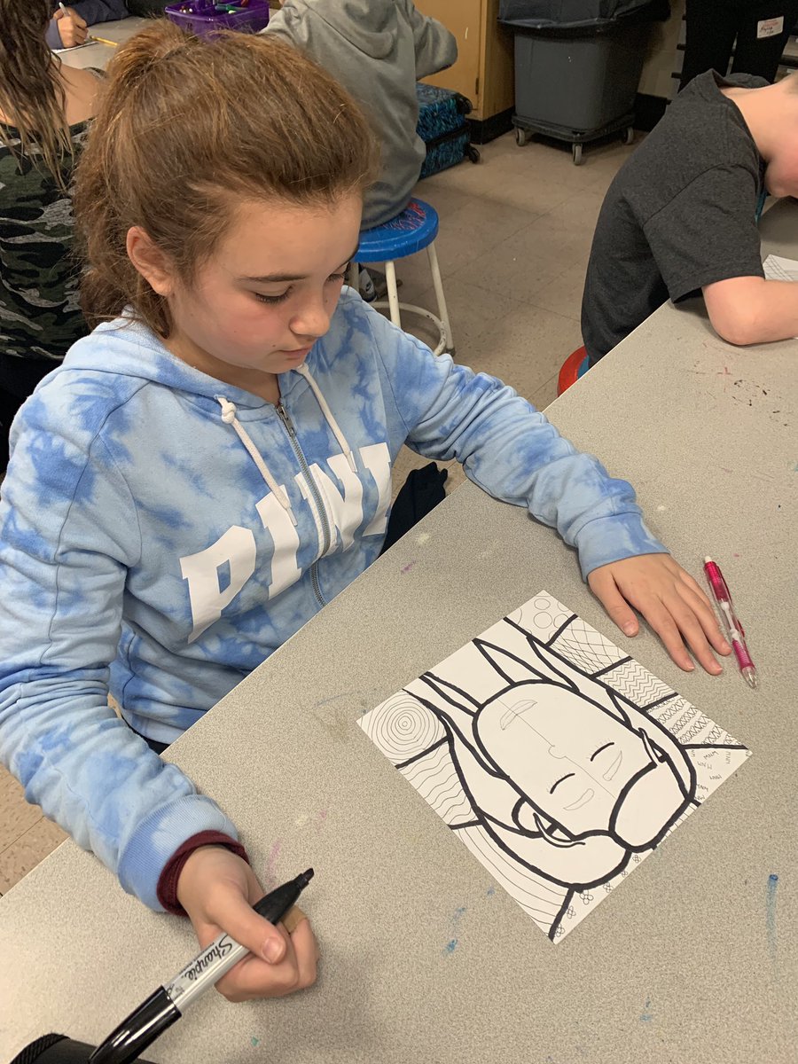 MrsSchnall's tweet photo. Romero Britto self portraits courtesy of the @HeckscherMuseum @LynbrookSouthMS https://t.co/LUkp7qU6ey