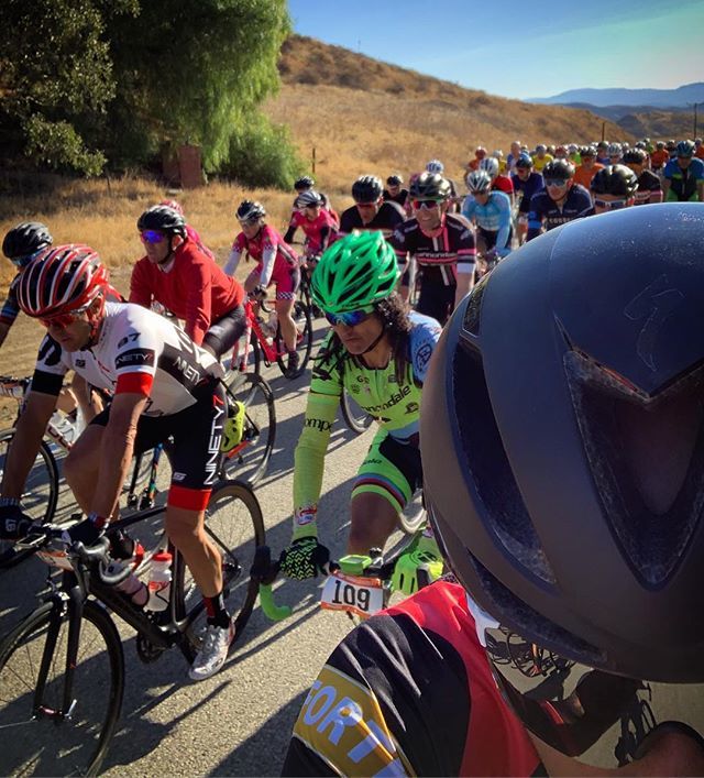 CeeDubb's tweet photo. : #TBT to the only time I’d ever be ahead of @tinker.juarez and @eric.bierman.97 in a race (before it actually starts). #hunkr #revolutionbikefest #replaytiming #rnrwayoflife https://t.co/3BIZuvayeR