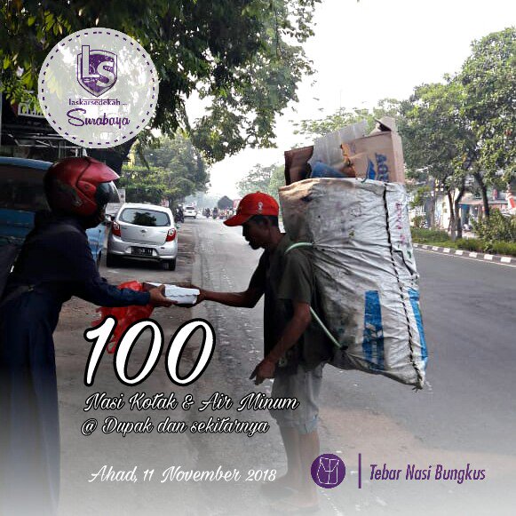 Alhamdulillah agenda bulanan November  TNB Laskar Sedekah Surabaya telah terlaksana, 100 nasi kotak &amp; air mineral terbagi di daerah Dupak dan sekitarnya pd Ahad 11 Nov 2018, jazakumullah khairan katsir kepada seluruh relawan n donatur, semoga menjadi berkah bg kita semua 😊😊😊😊