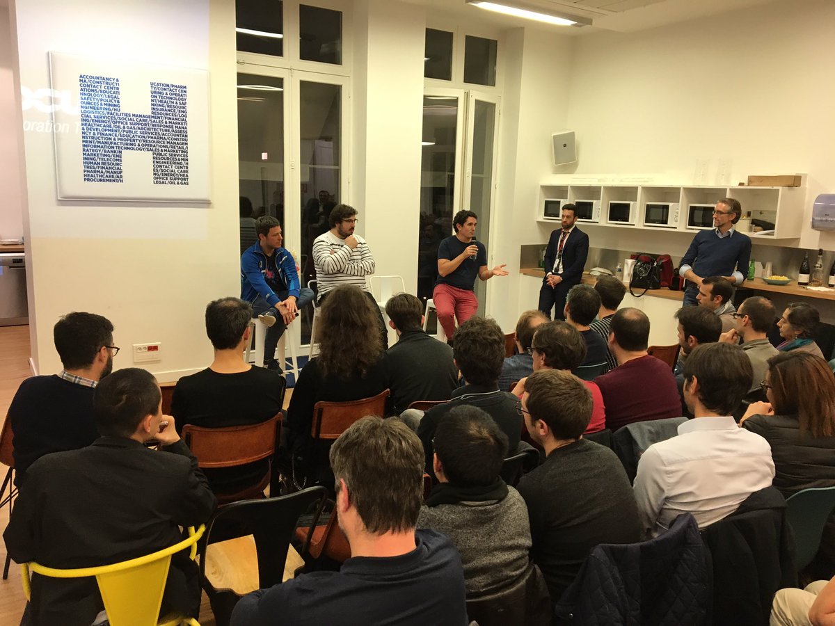 DDDesignFR's tweet photo. @ORoudier @clem_bouillier @Lilobase @cyriux @Hays_France @yreynhout @gweinbach Et on finit notre soirée microservices en beauté avec un fishbowl panel a la française (chaque personne qui prends place sur scène a le droit a un verre ;-)  #DDDFR 

1000 mercis à nos speakers, à @HaysWorldwide &amp; Anne-sophie  pour leur accueil + @ORoudier pour son aide ! https://t.co/Ii2QuJSvTh