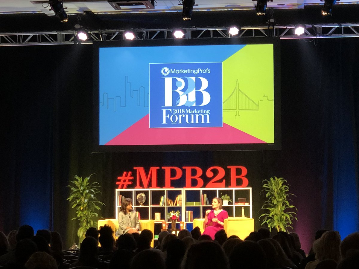 💥 Katie Martell tweet media