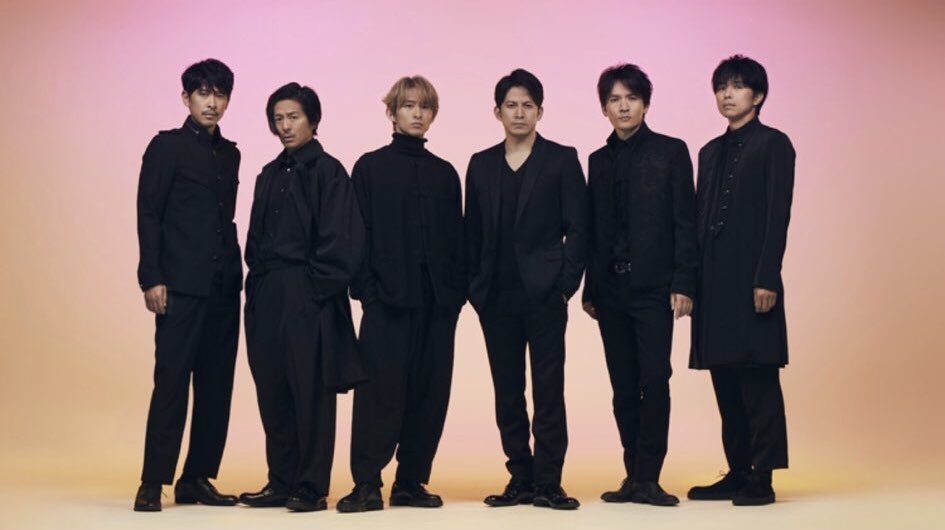 v6lovechu's tweet photo. 〜前回比〜

井ノ原くん…色気やばいぃいい

坂本くん…お髭ましゃ〜

剛くん…髪型戻ってるぅうう

健くん…髪色ぉぉおお

岡田くん…ヒゲ剃ったのぉぉお

長野くん…よし安定に博だなぁ

<<<よし安定に博だなぁ>>> https://t.co/IRR4LYJzaA