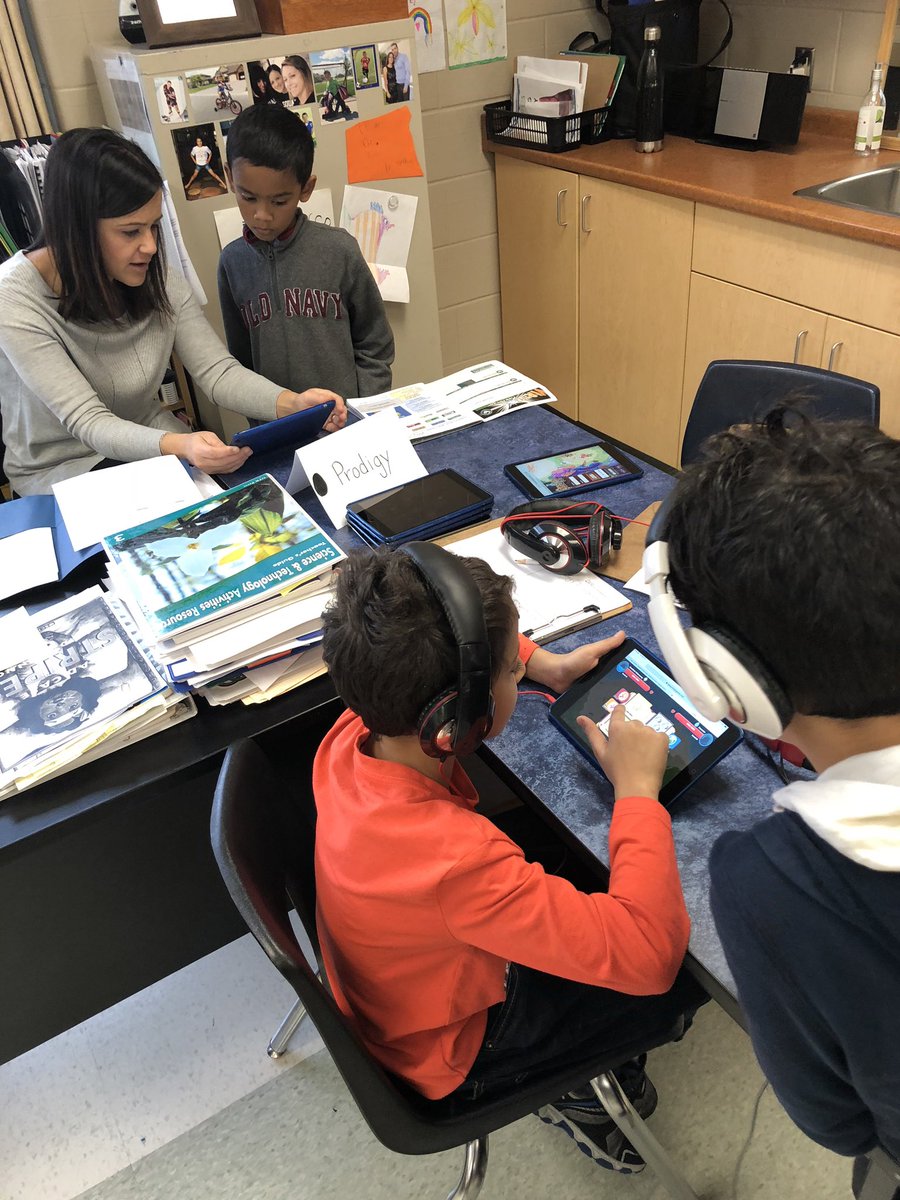 PrincipalRomano's tweet photo. @northwoodps PLCs ... teachers learning about math centres while students modeling! @mrsclisi @msmcgrayne https://t.co/qqevhgkG6F