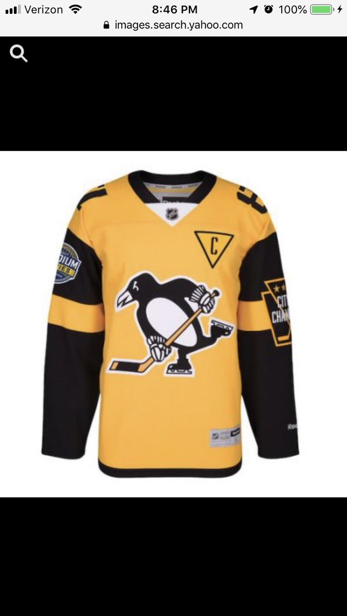 milesaveli45's tweet image. #pensbooth #pensjersey