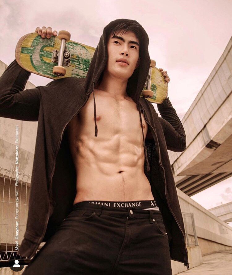 nichto0's tweet photo. Определенно я начала смотреть стоящий гейский лакорн
#MyDreamTheSeries https://t.co/w4MwUFj9TK