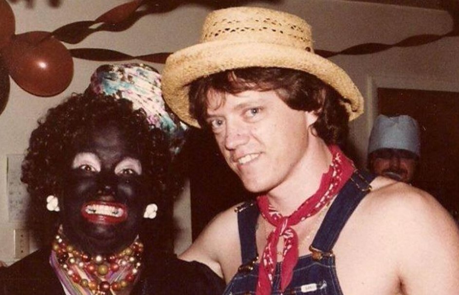 JusticeEdition's tweet photo. @Megan4MAGA Hillary and Pervert Bill dressed up. https://t.co/1MwDknA0lw