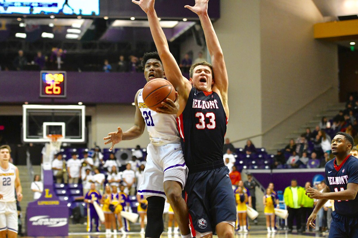 jfw_3's tweet photo. First installment of this years Battle of the Boulevard is going hot at Lipscomb’s Allen Arena. @LipscombBisons @LipscombMBB https://t.co/oa3vMt6AQd