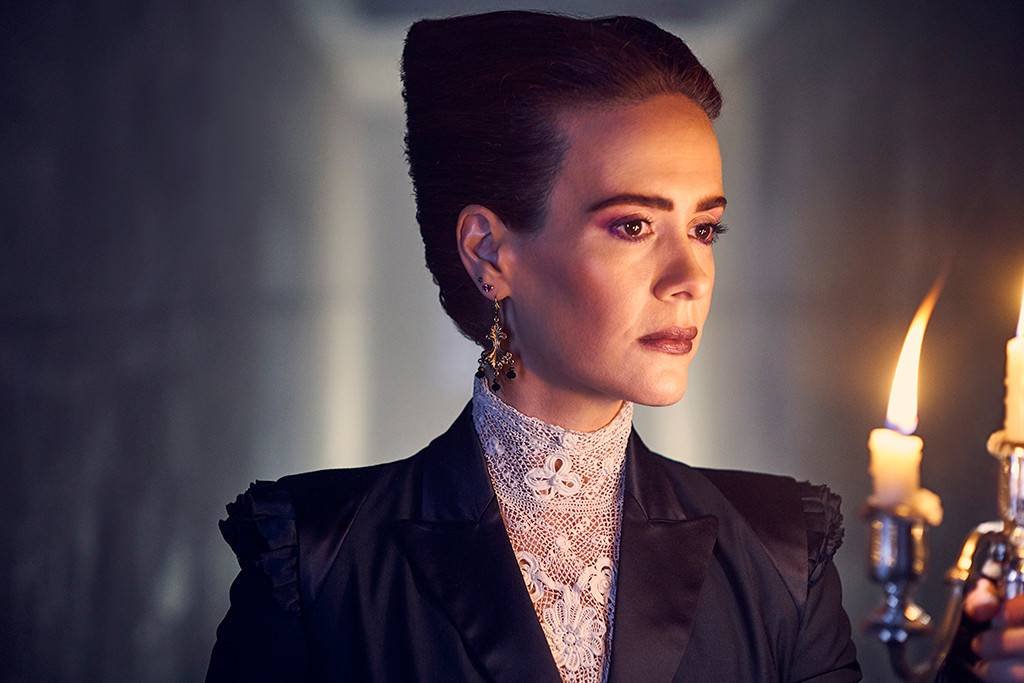 KristenFoxFilm's tweet photo. Why American Horror Story: Apocalypse Is One of the Best Seasons Yet!
https://t.co/1pcTZtdrHD https://t.co/BuMgmDQP3u