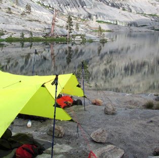 RDavidian's tweet photo. Setting Up a Simple Shelter | Outward Bound https://t.co/EuwXNaMj0K #bushcraft #preppers #prepper #preppertalk #survival #survivalist #disaster #prepperproducts #bugout https://t.co/2Ixk9Vsr4q