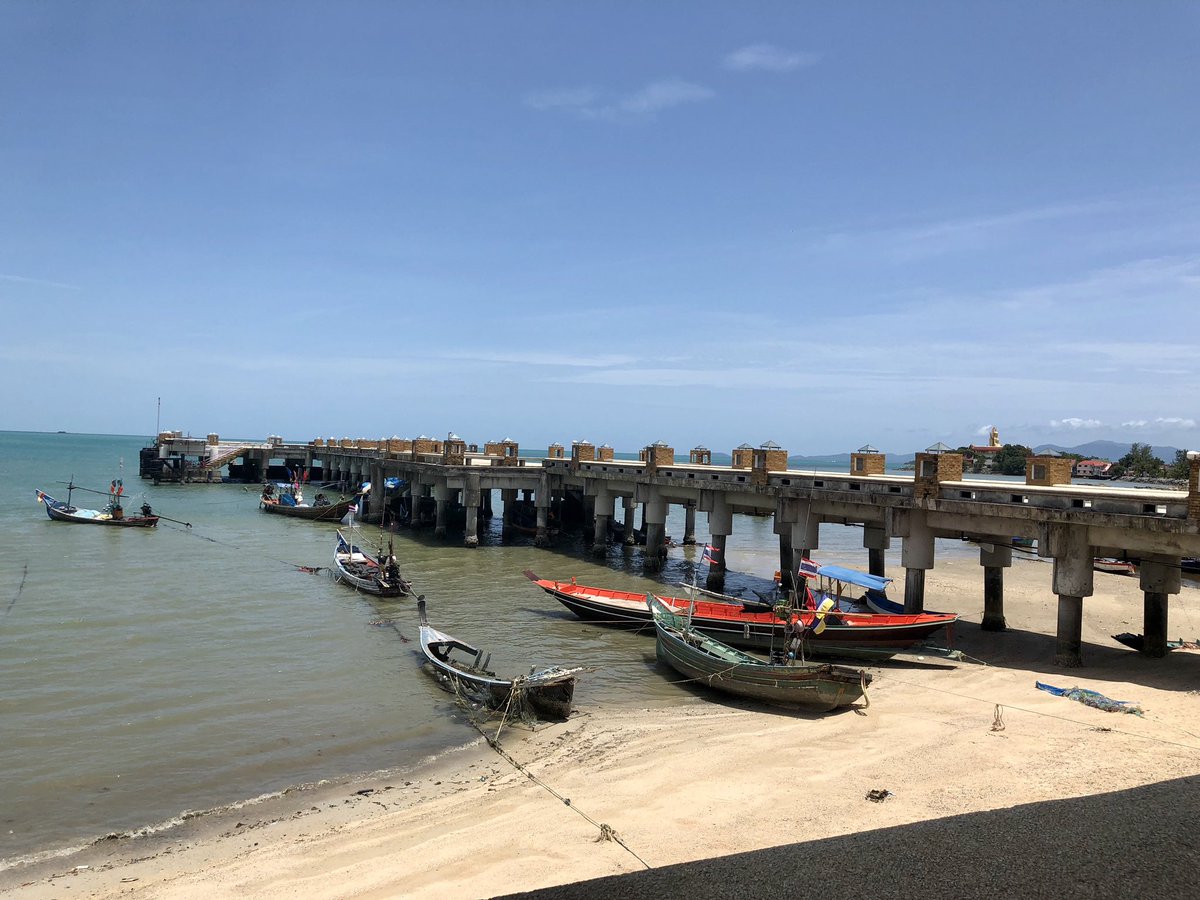 AAbroadAwaits's tweet photo. “Water in the boat is the ruin of the boat, but water under the boat is it’s support.” —Rumi
It’s crazy to think that the same thing that supports you could also be your downfall. Do you have anything like that in your life?
#Thailand #findyouradventure #adventureabroadawaits https://t.co/JqRffrWxma