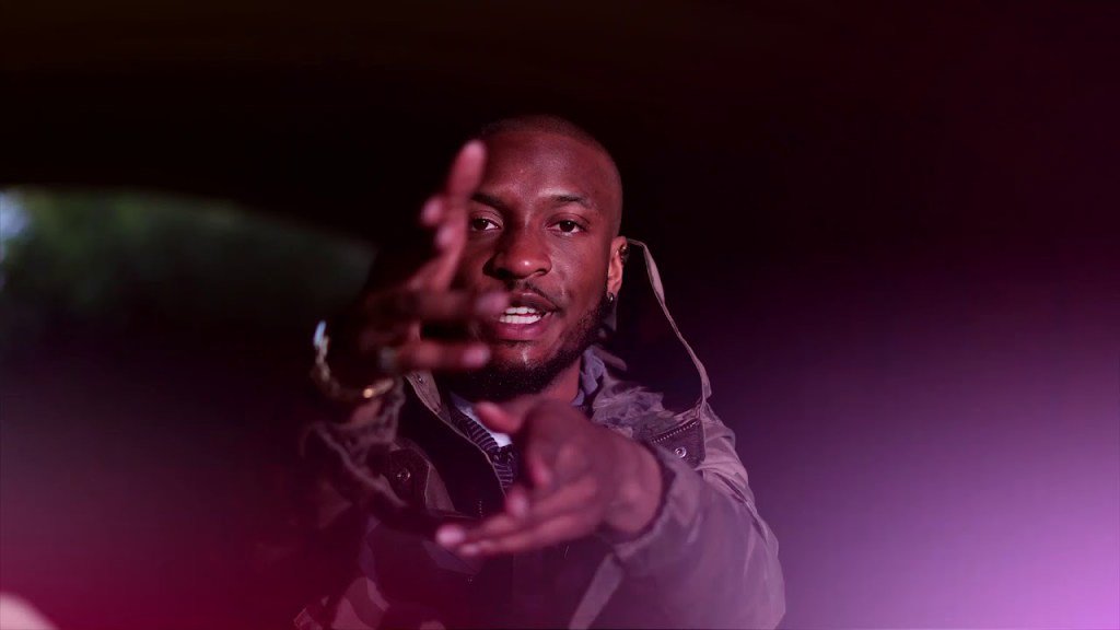 James Flow razmatazmag.com/2018/james-flo…