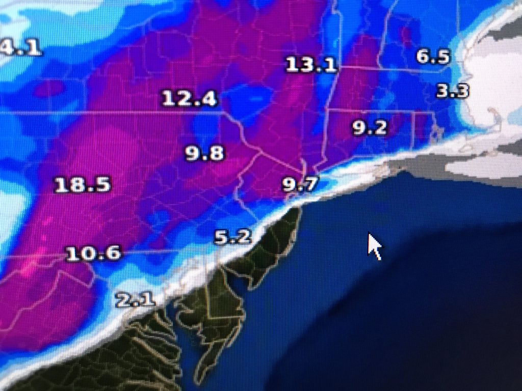 BillKarins's tweet photo. I mocked you #DeepThunder. (It’s computer snow forecast below) I’m sorry &amp; want to know if there is anything I can do to save our relationship.  You were on to something but you have been wrong so many times before. #TrustIssues

#NYC 6” is snowiest Nov day in 136 years! https://t.co/SVdmOSUsGc