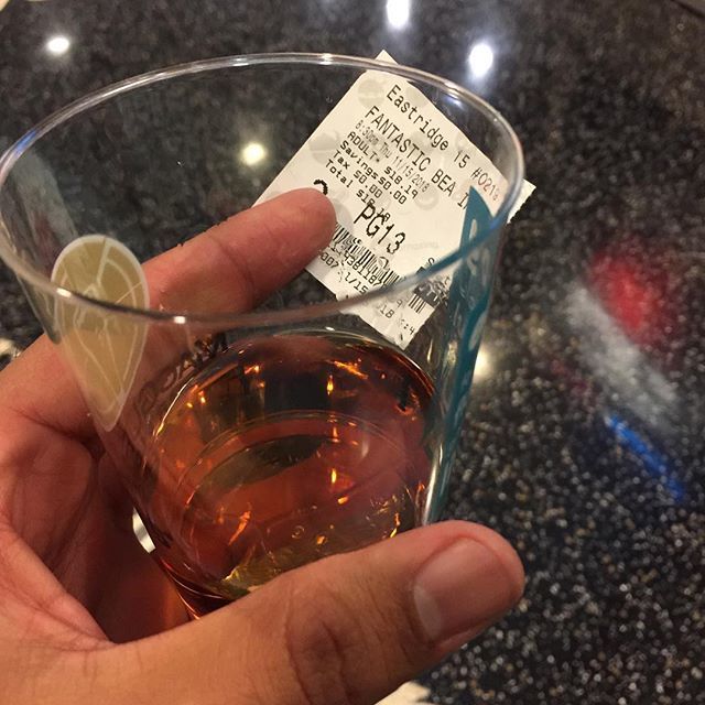 n_o_e's tweet photo. How I go to the movies 🥃 double @makersmark #fantasticbeasts https://t.co/GJM0oXKCH9 https://t.co/szv8cU5kH5