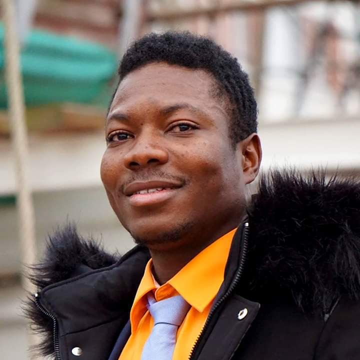 KoffiAlipui's tweet photo. Dès que t'as un projet, dis toi que t'es enceinte. Comme une mère prend soin de sa grossesse jusqu'à son accouchement, celà va de paire avec ton projet. 
#MondayMotivation
#entrepreneur
#WeAreYouTube
#oser #PositiveVibes
#reussirsavie
#NouvellePhotoDeProfil https://t.co/FiS6U2smt7